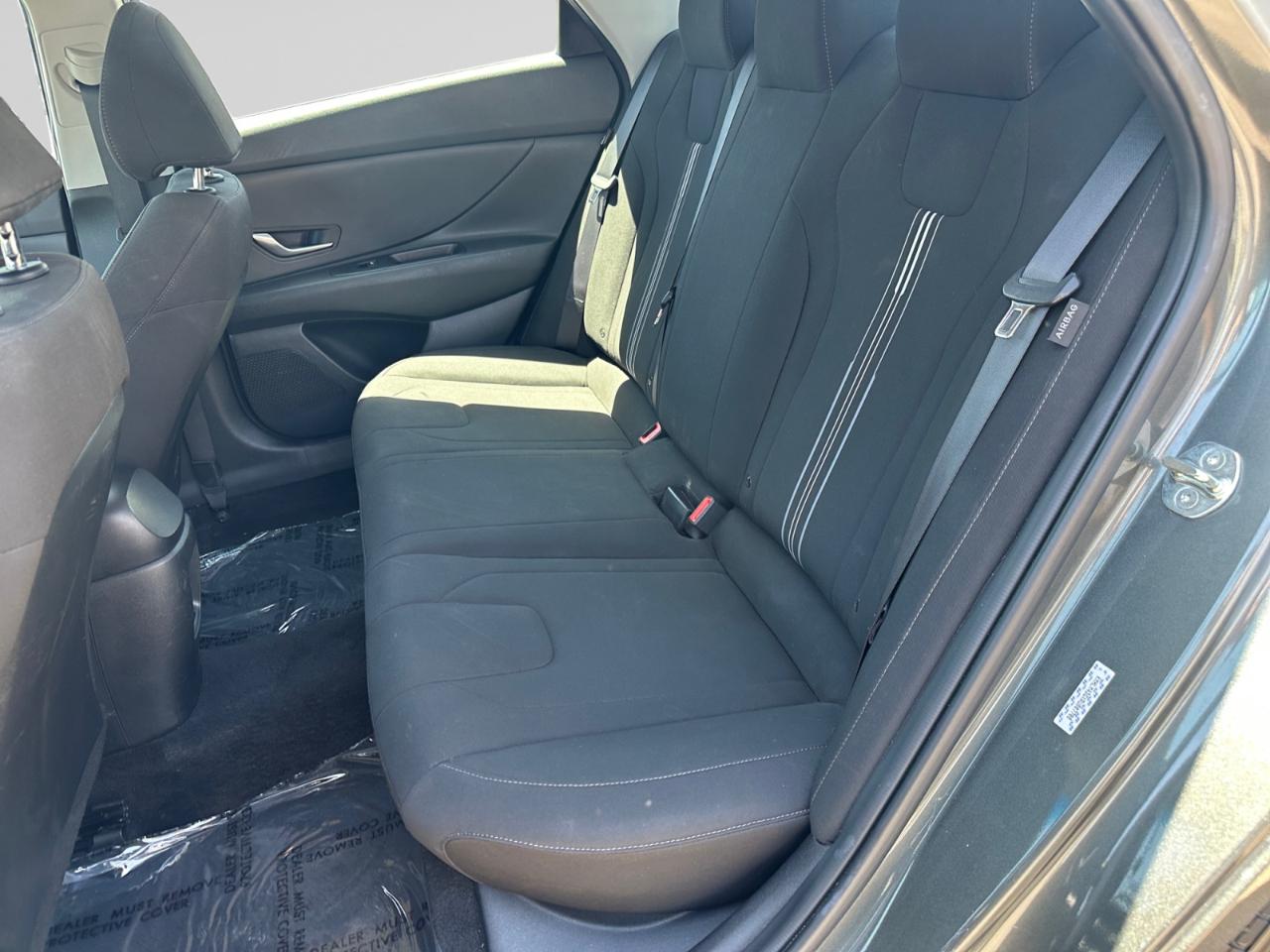 Hyundai Elantra SEL 2024