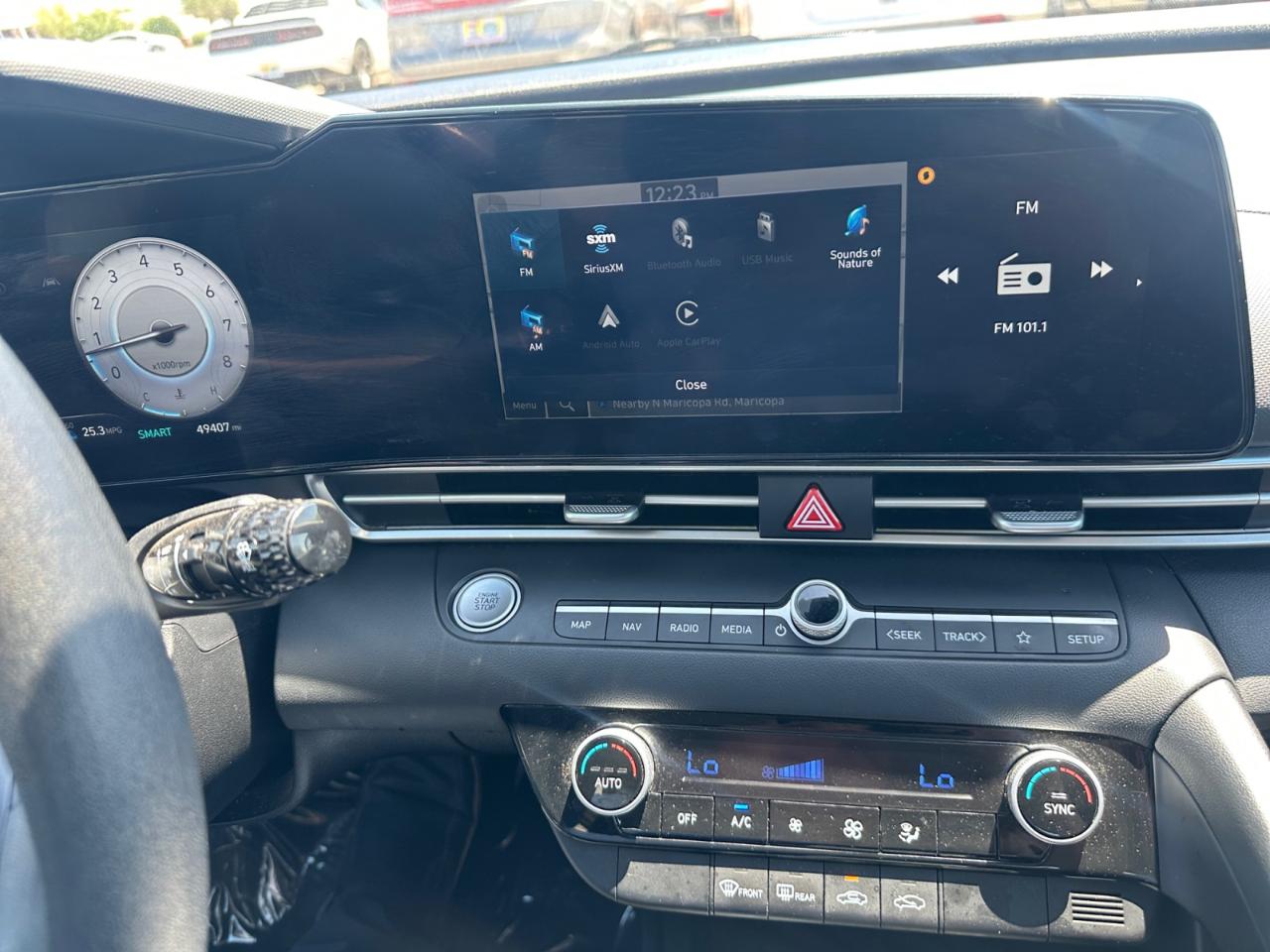Hyundai Elantra SEL 2024