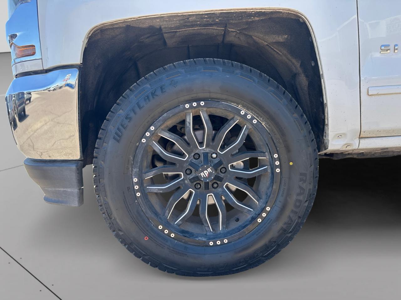 Chevrolet Silverado 1500 LT Double Cab 2WD 2017