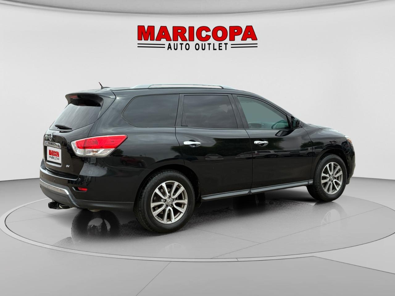 Nissan Pathfinder SV 2WD 2015