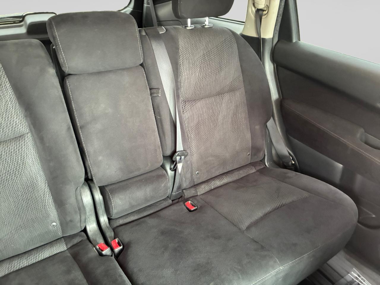 Nissan Pathfinder SV 2WD 2015