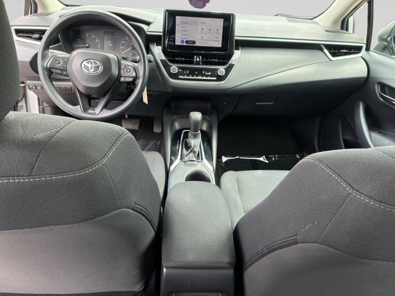 Toyota Corolla LE 2024