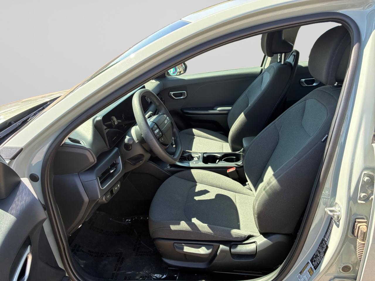 Kia K4 LXS 2025