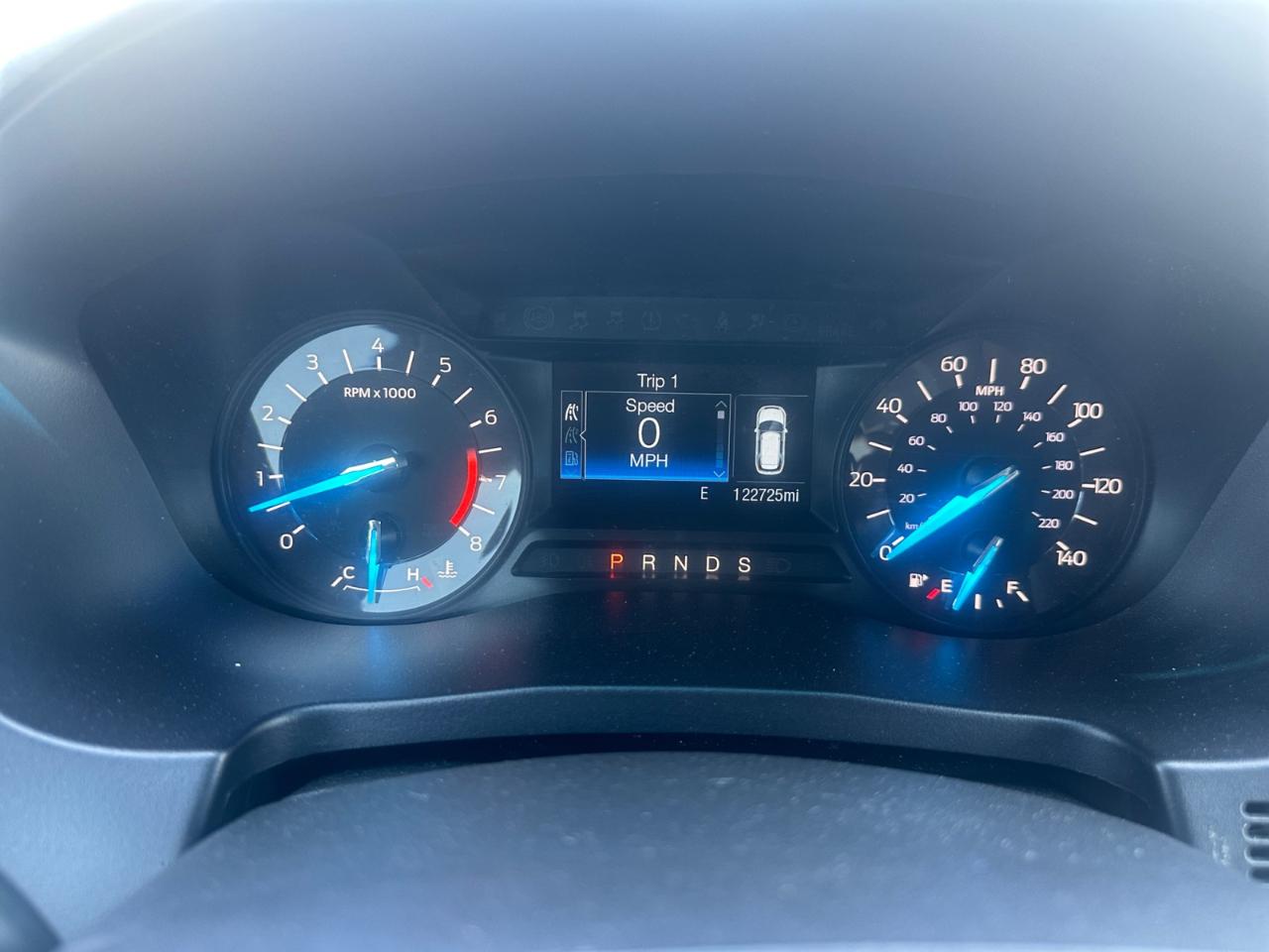 Ford Explorer Base 4WD 2018