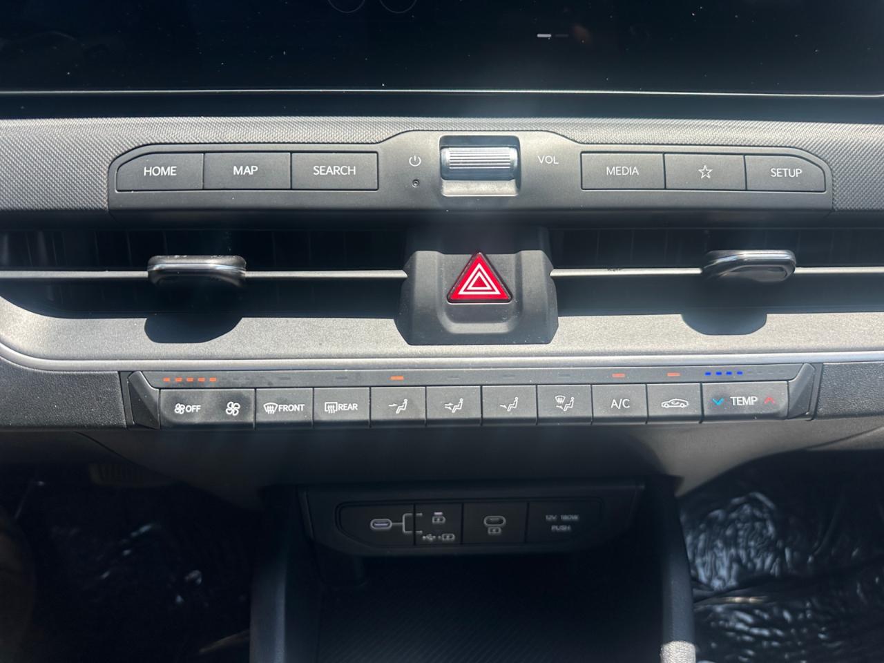 Kia K4 LXS 2025