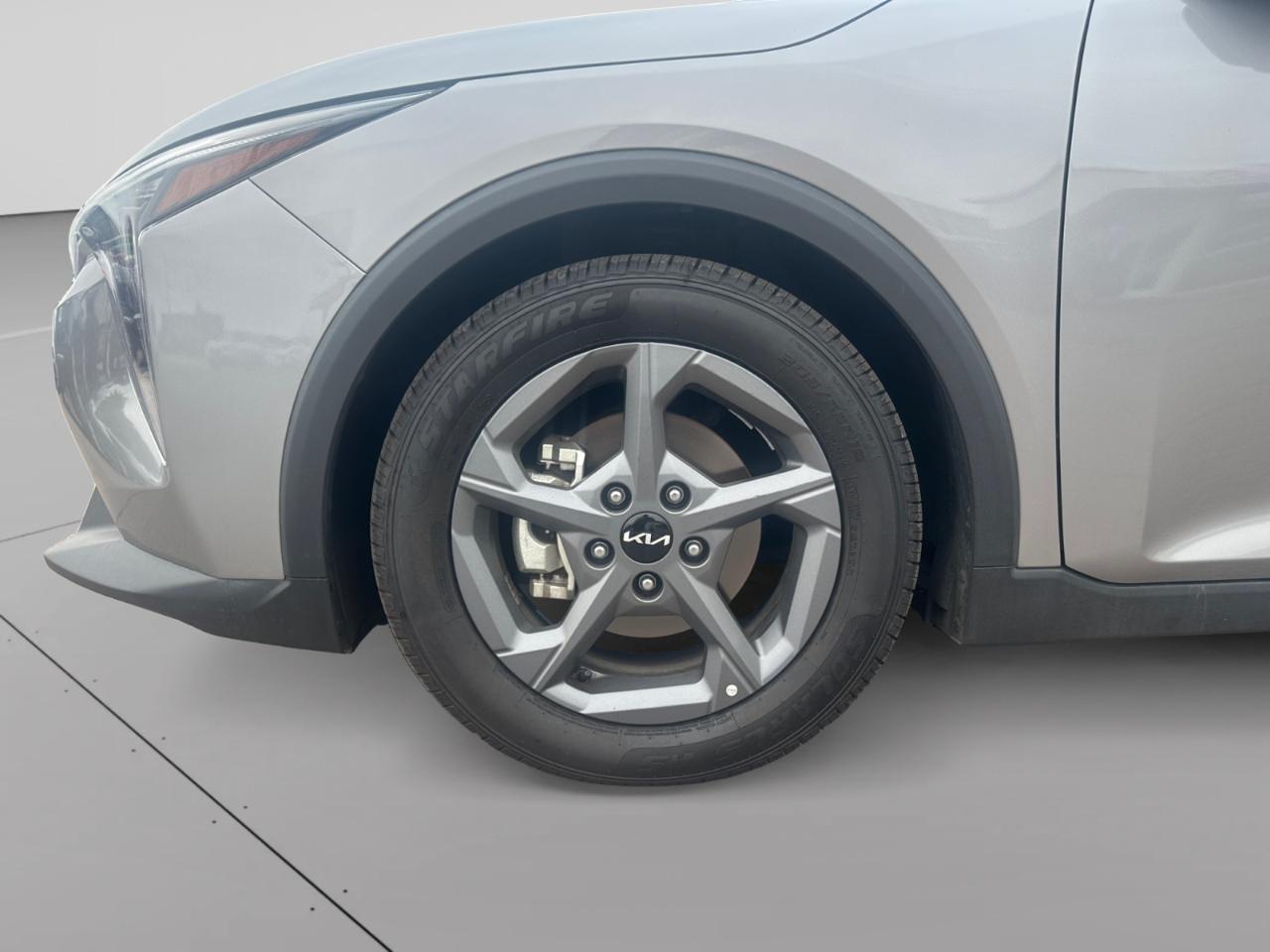 Kia K4 LXS 2025