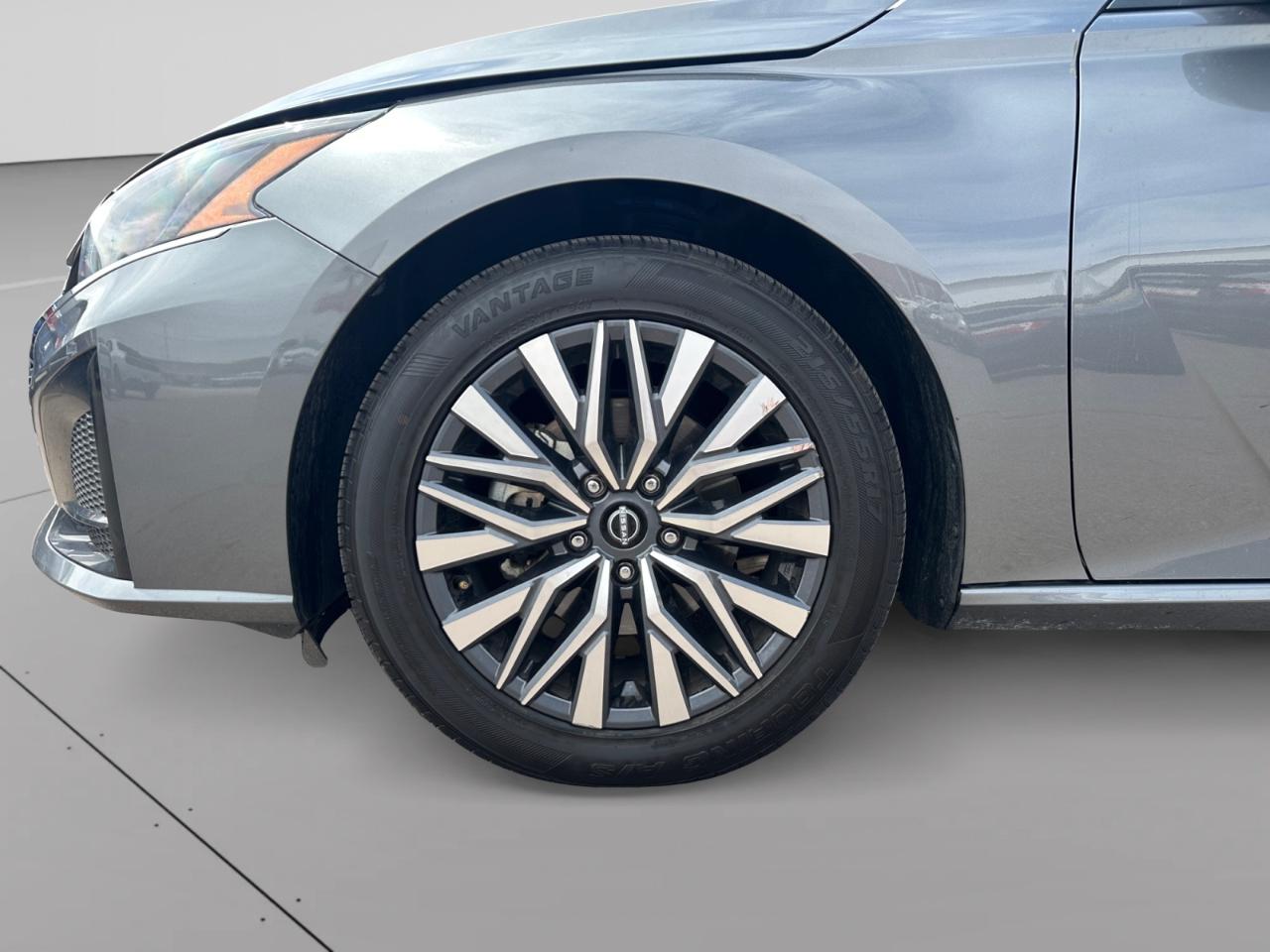 Nissan Altima 2.5 SV 2025