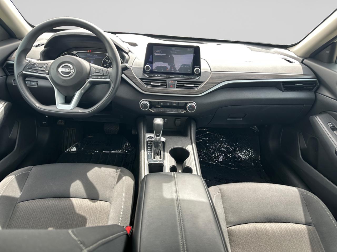 Nissan Altima 2.5 SV 2025