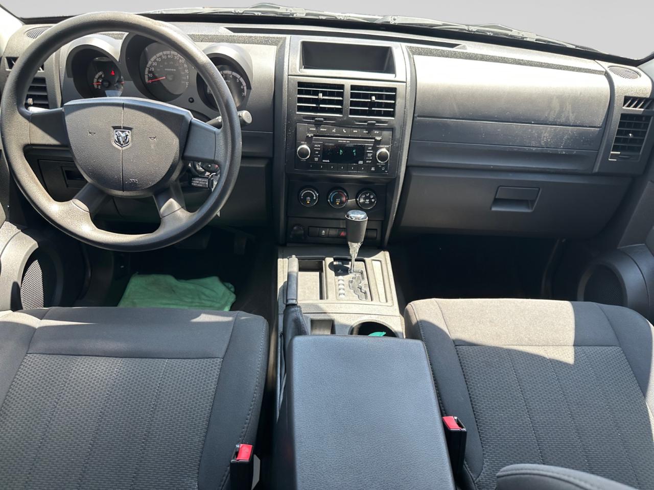 Dodge Nitro Heat 2WD 2011