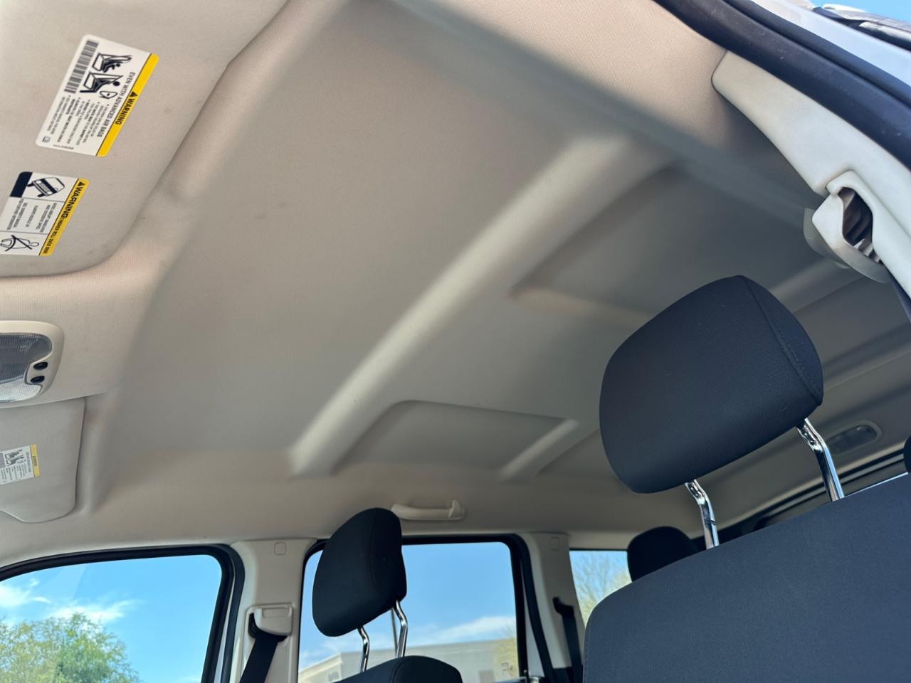 Dodge Nitro Heat 2WD 2011