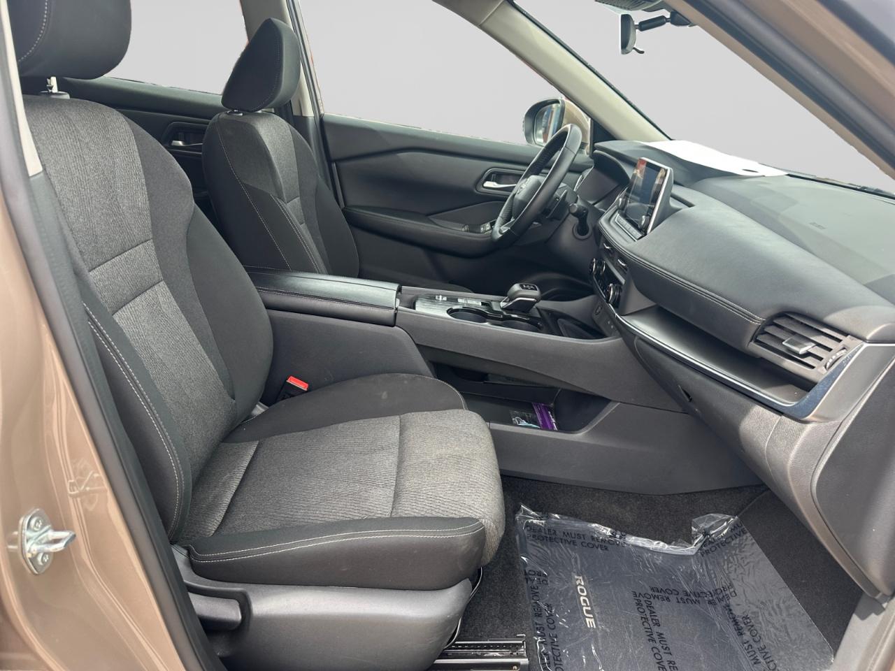 Nissan Rogue SV 2025