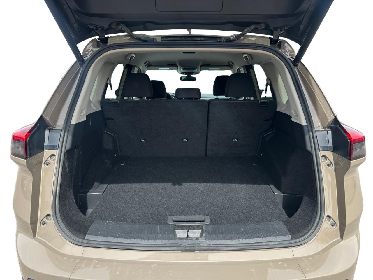 Nissan Rogue SV 2025