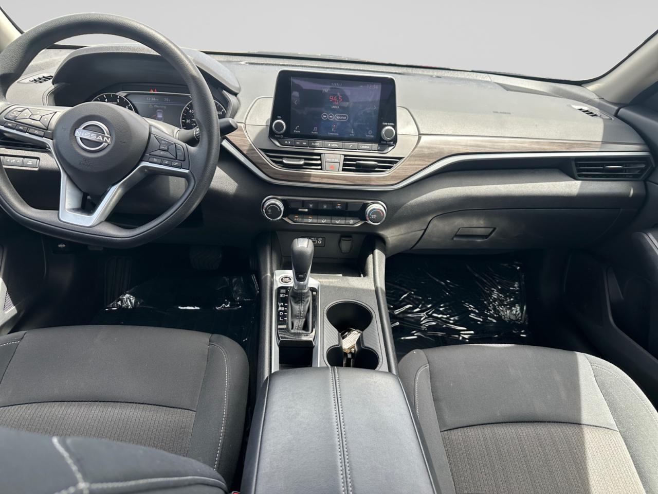 Nissan Altima 2.5 SV 2025