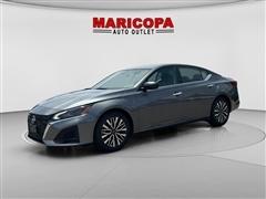 2025 Nissan Altima 
