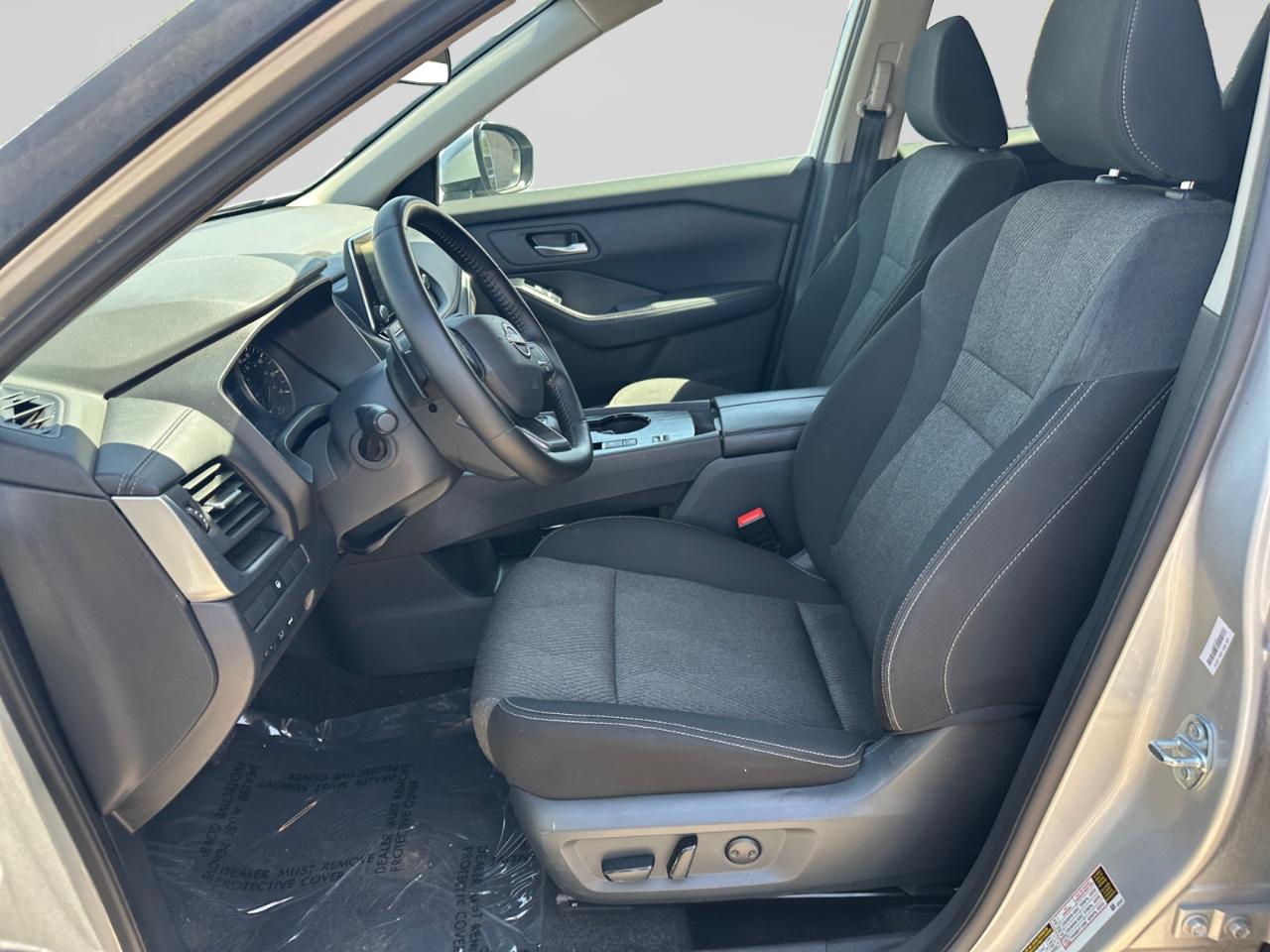 Nissan Rogue SV 2025