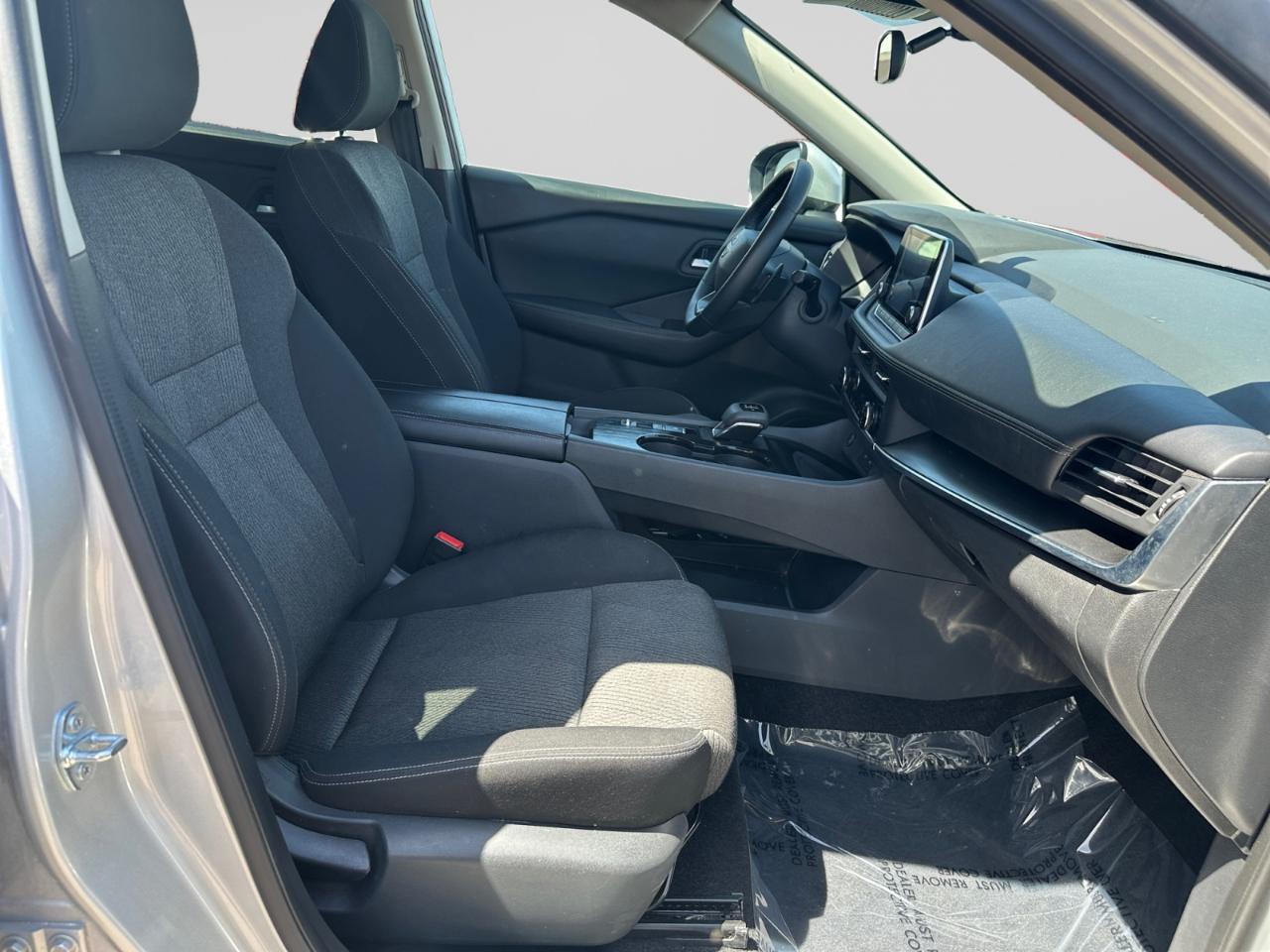 Nissan Rogue SV 2025