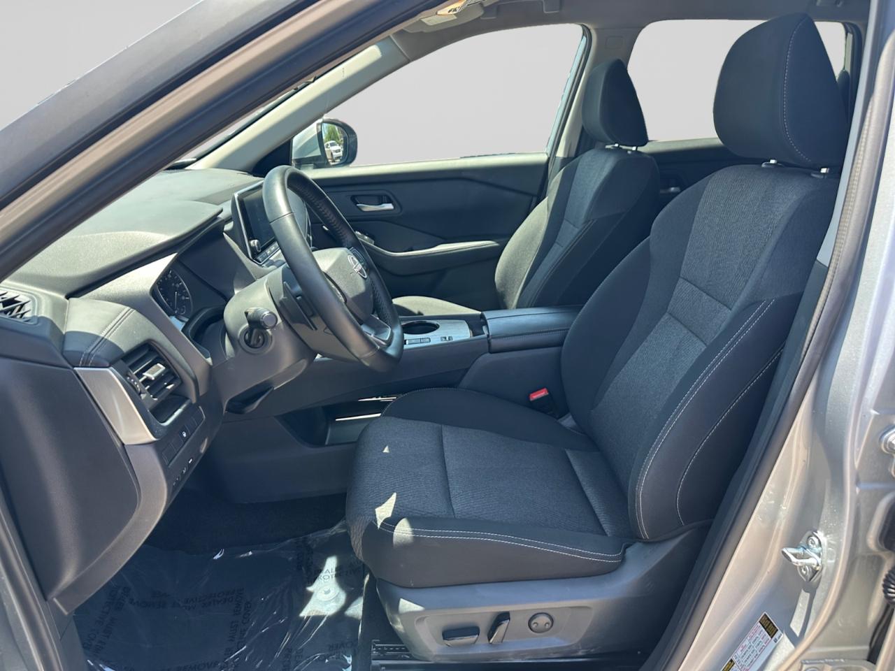 Nissan Rogue SV 2025