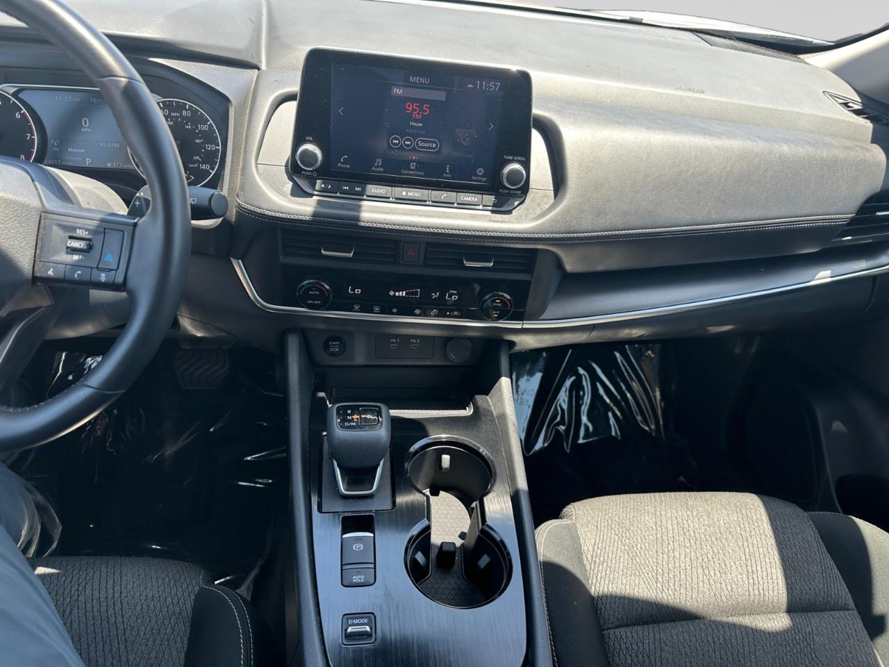 Nissan Rogue SV 2025