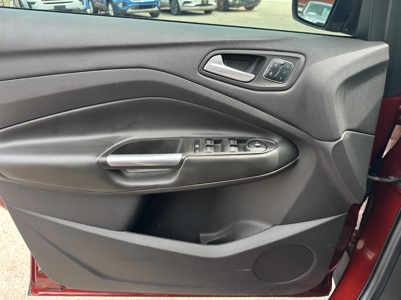Ford Escape Titanium FWD 2014
