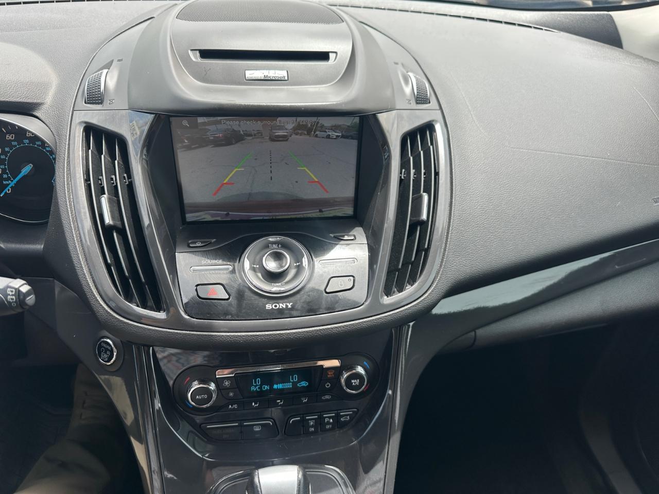 Ford Escape Titanium FWD 2014