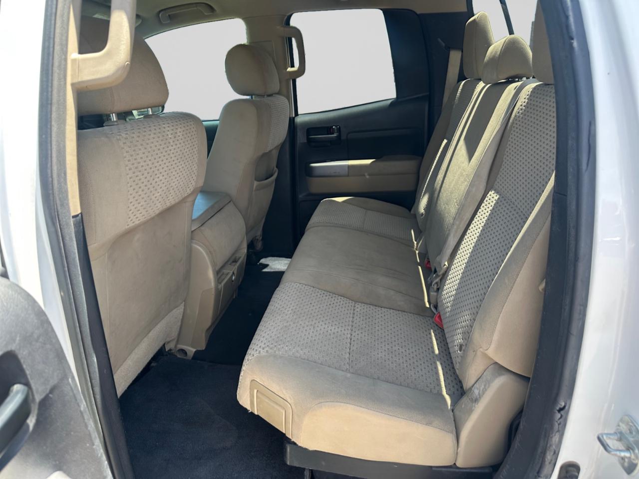 Toyota Tundra Tundra-Grade 5.7L FFV Double Cab 4WD 2013