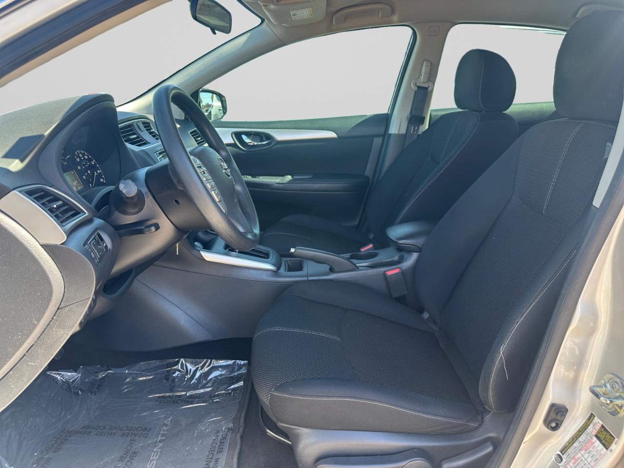 Nissan Sentra S CVT 2017
