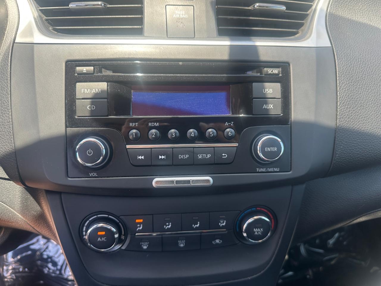 Nissan Sentra S CVT 2017