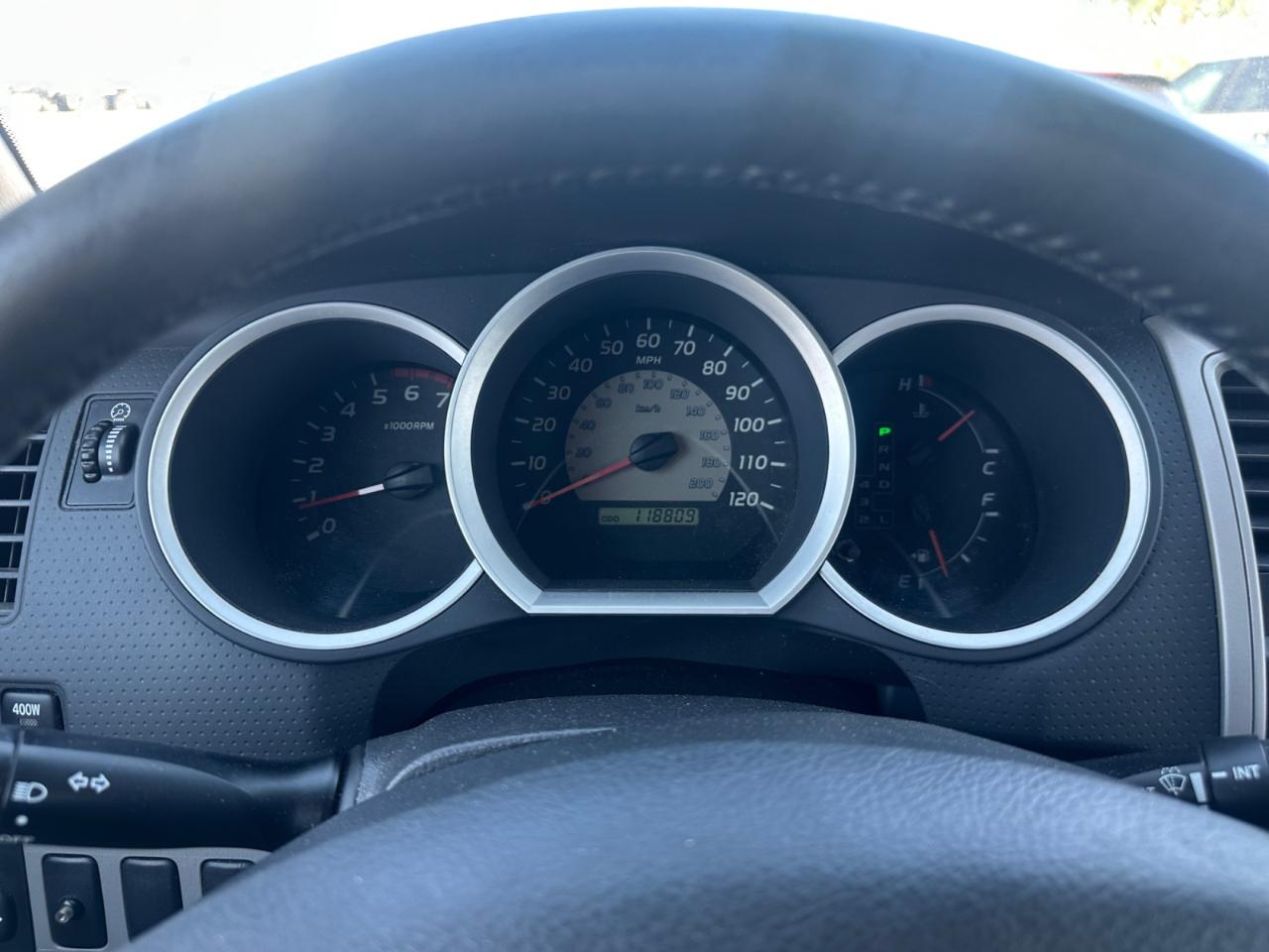 Toyota Tacoma Access Cab V6 4WD 2006
