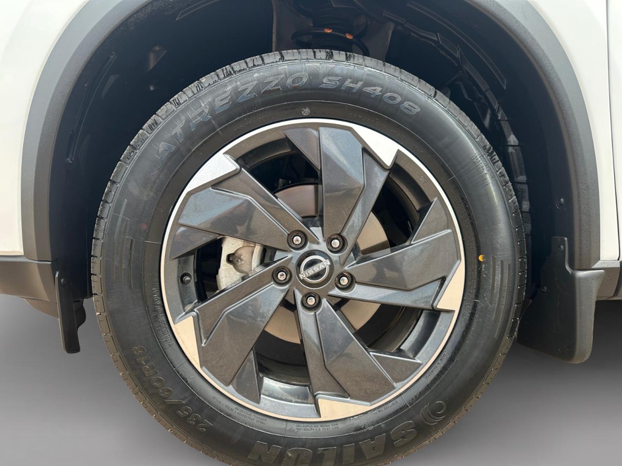 Nissan Rogue SV 2025