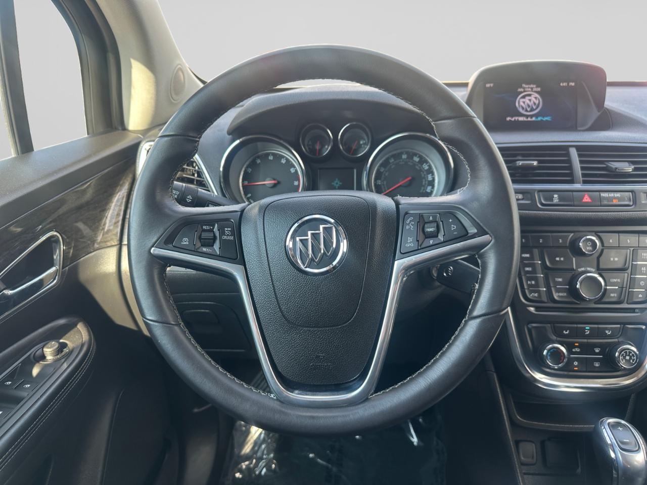 Buick Encore Base FWD 2015