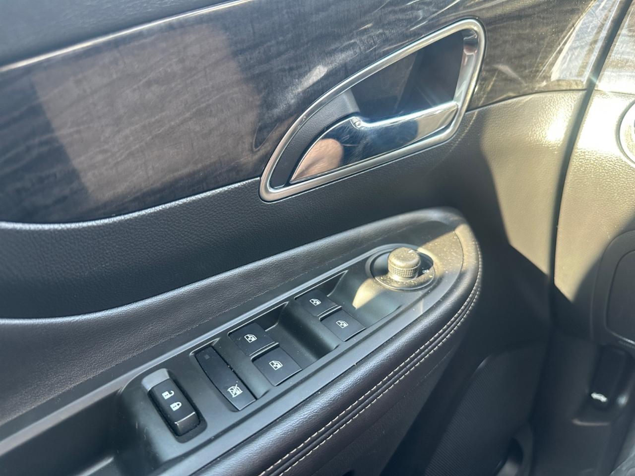 Buick Encore Base FWD 2015