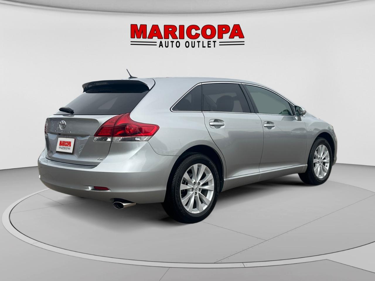 Toyota Venza LE I4 FWD 2015