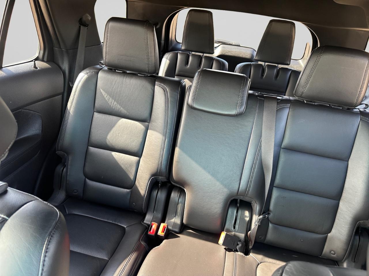 Ford Explorer XLT FWD 2011