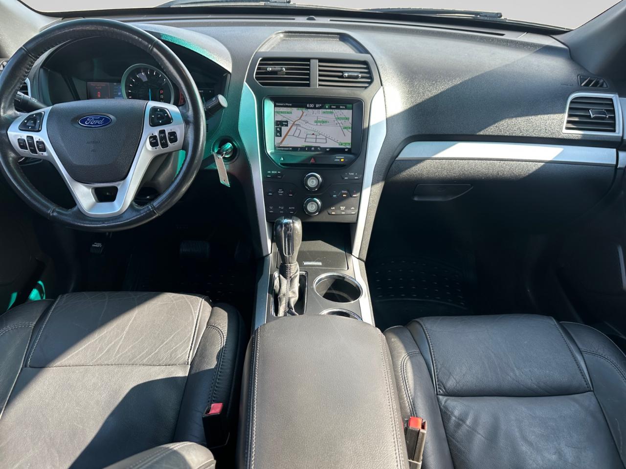 Ford Explorer XLT FWD 2011