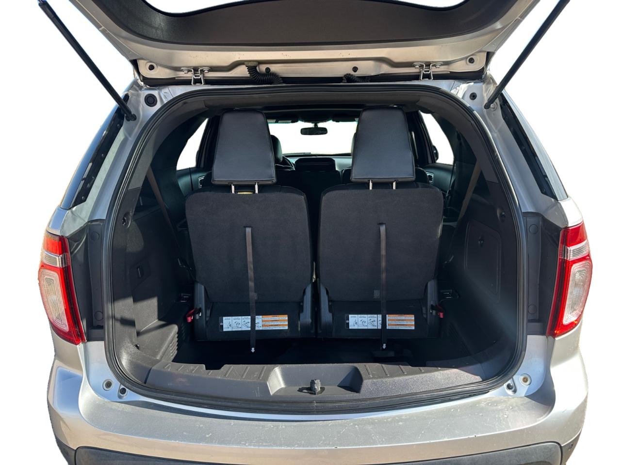 Ford Explorer XLT FWD 2011