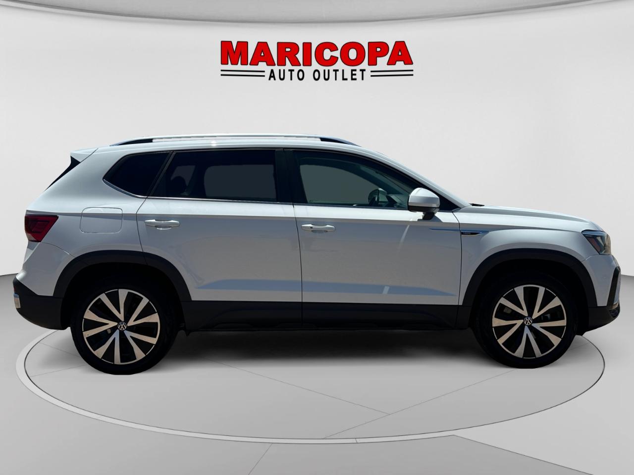 Volkswagen Taos Comfortline 2023
