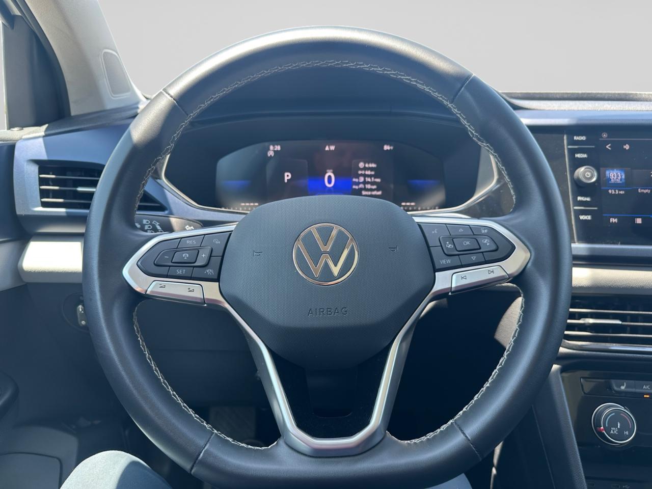 Volkswagen Taos Comfortline 2023