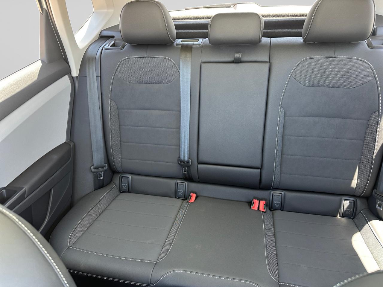 Volkswagen Taos Comfortline 2023