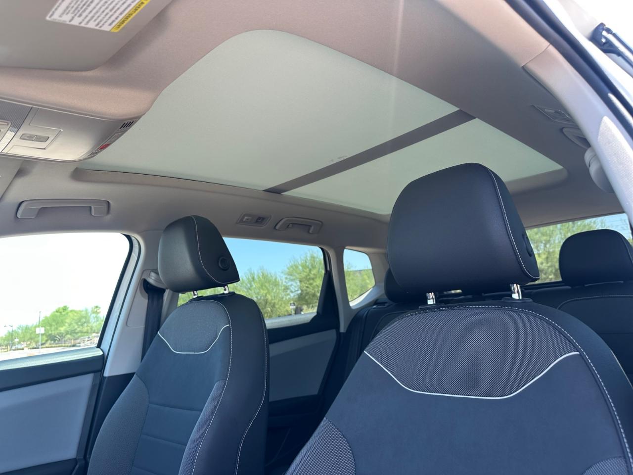 Volkswagen Taos Comfortline 2023