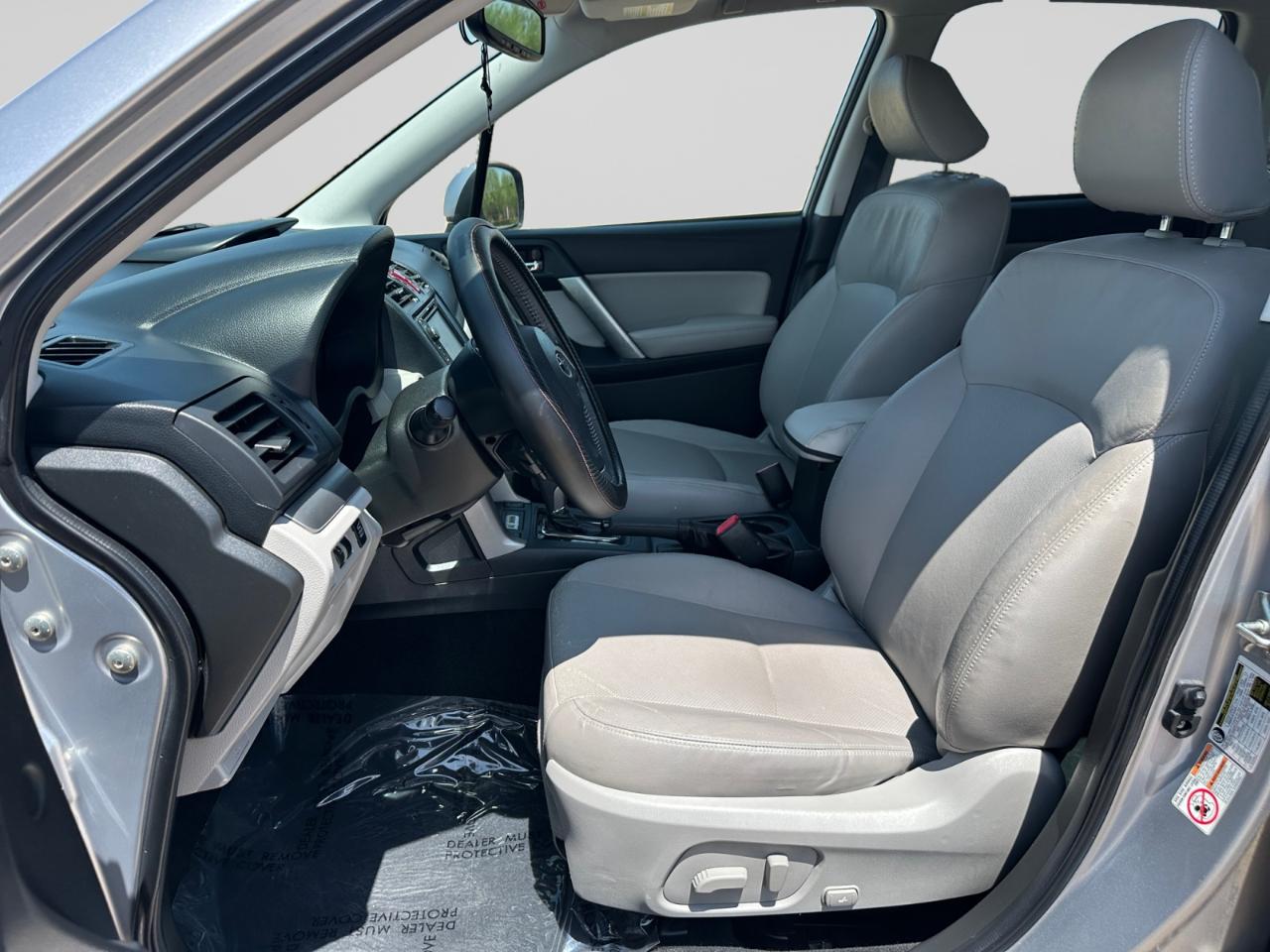 Subaru Forester 2.5i Touring 2015