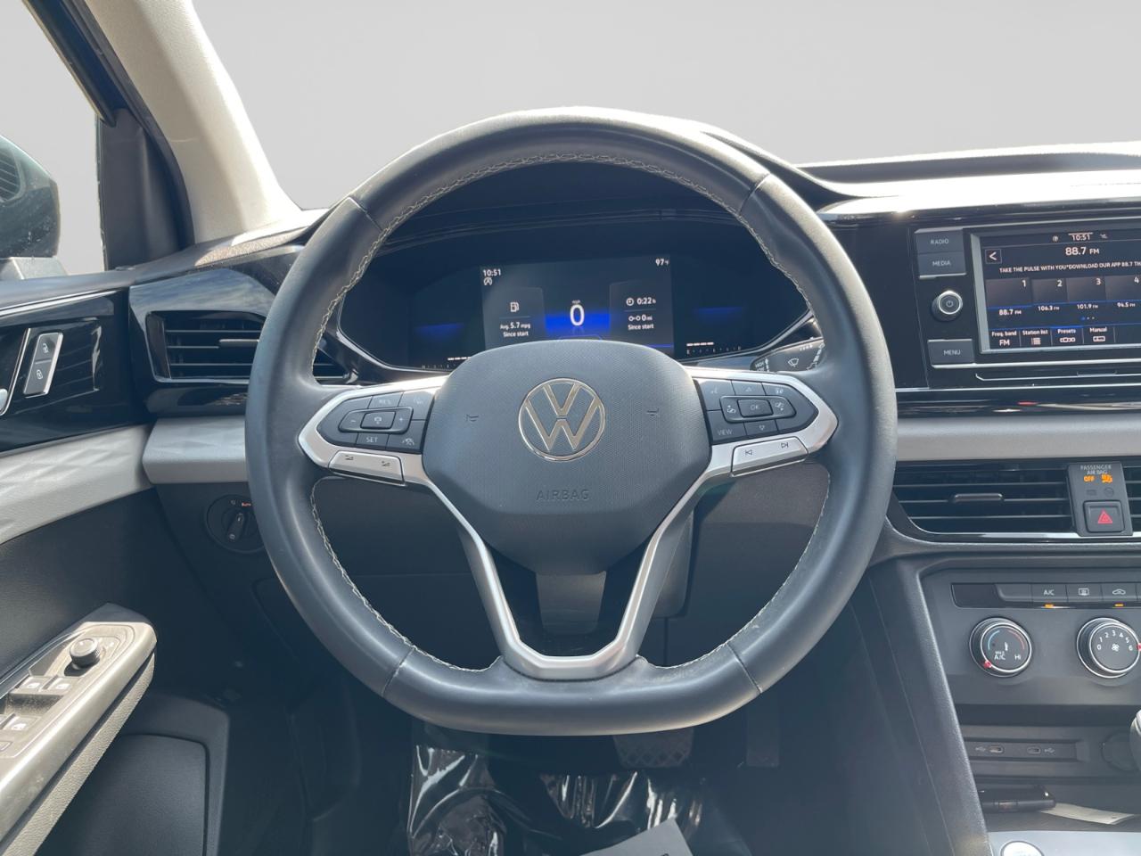 Volkswagen Taos S 2022