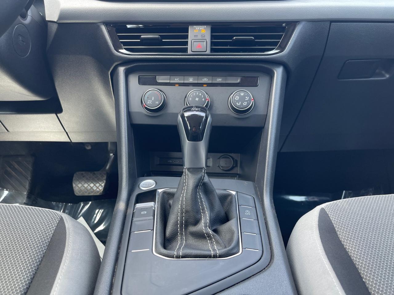 Volkswagen Taos S 2022