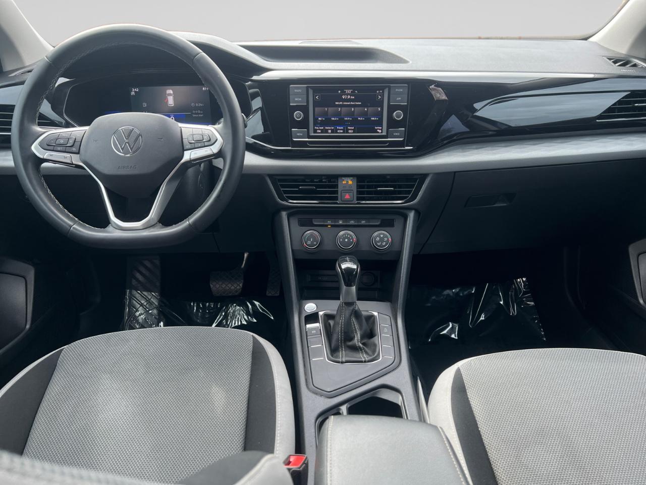 Volkswagen Taos S 2022