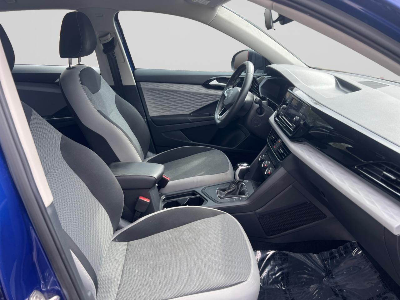 Volkswagen Taos S 2022