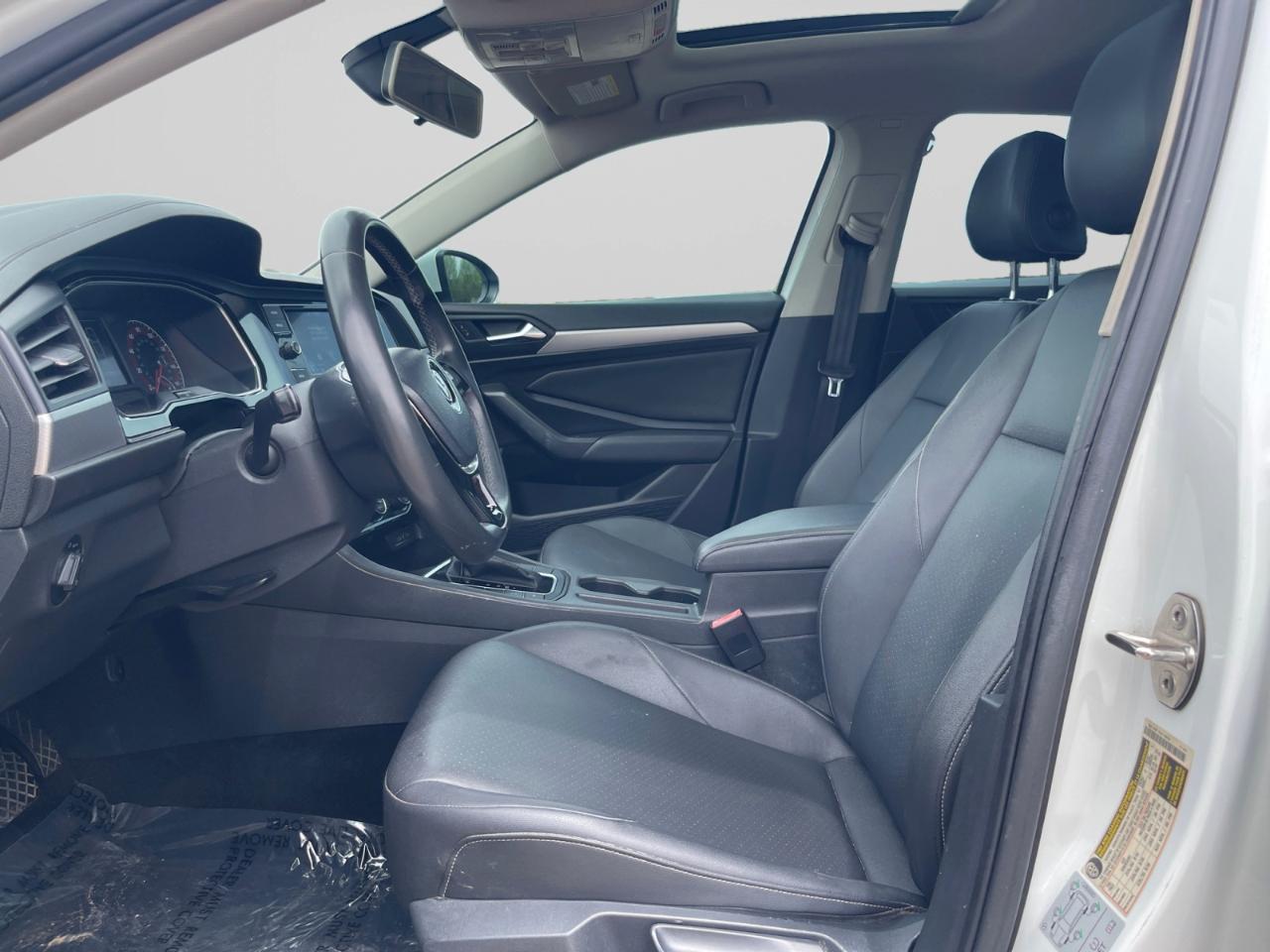 Volkswagen Jetta 1.4T S 8A 2020