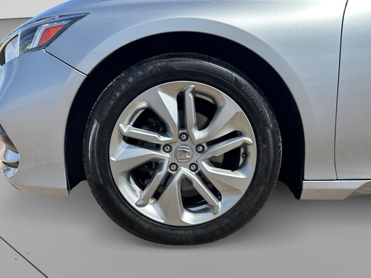 Honda Accord LX CVT 2020