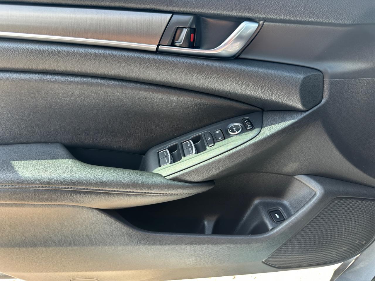 Honda Accord LX CVT 2020