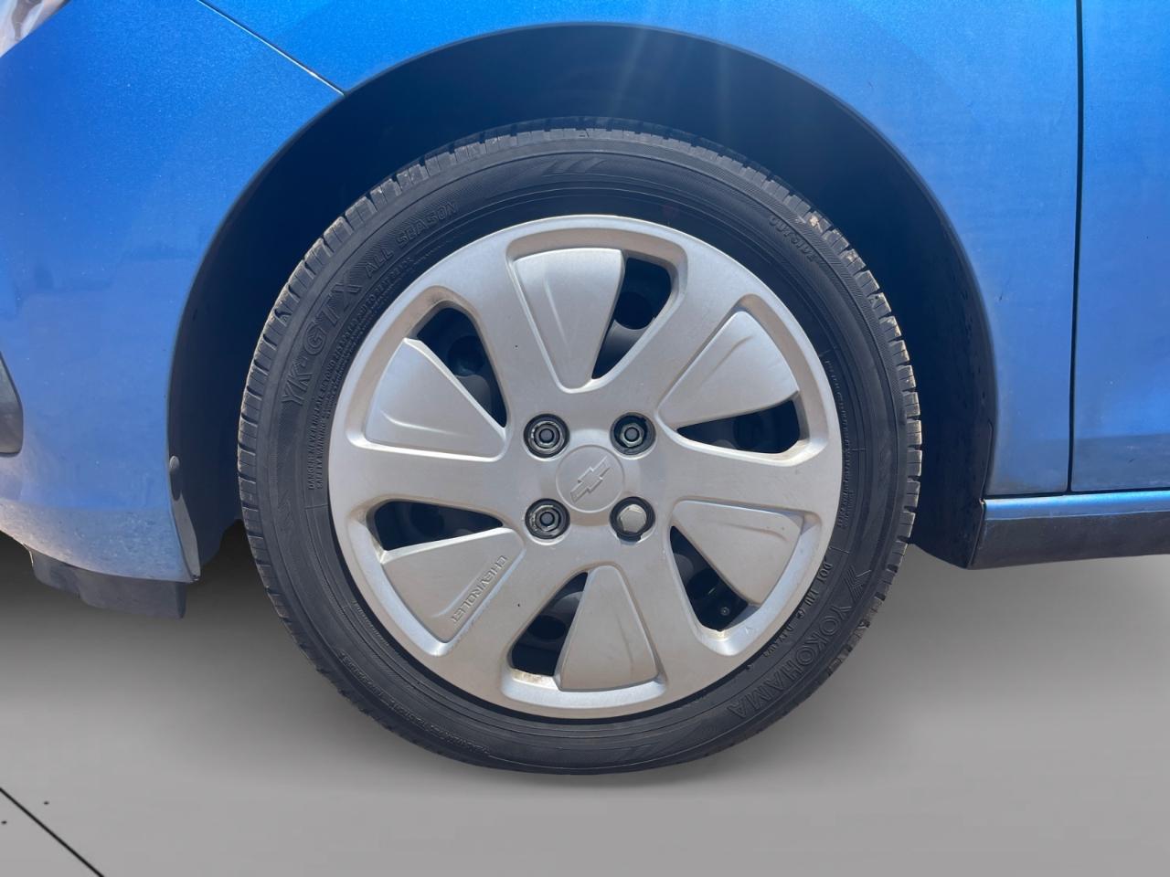 Chevrolet Spark LS CVT 2018