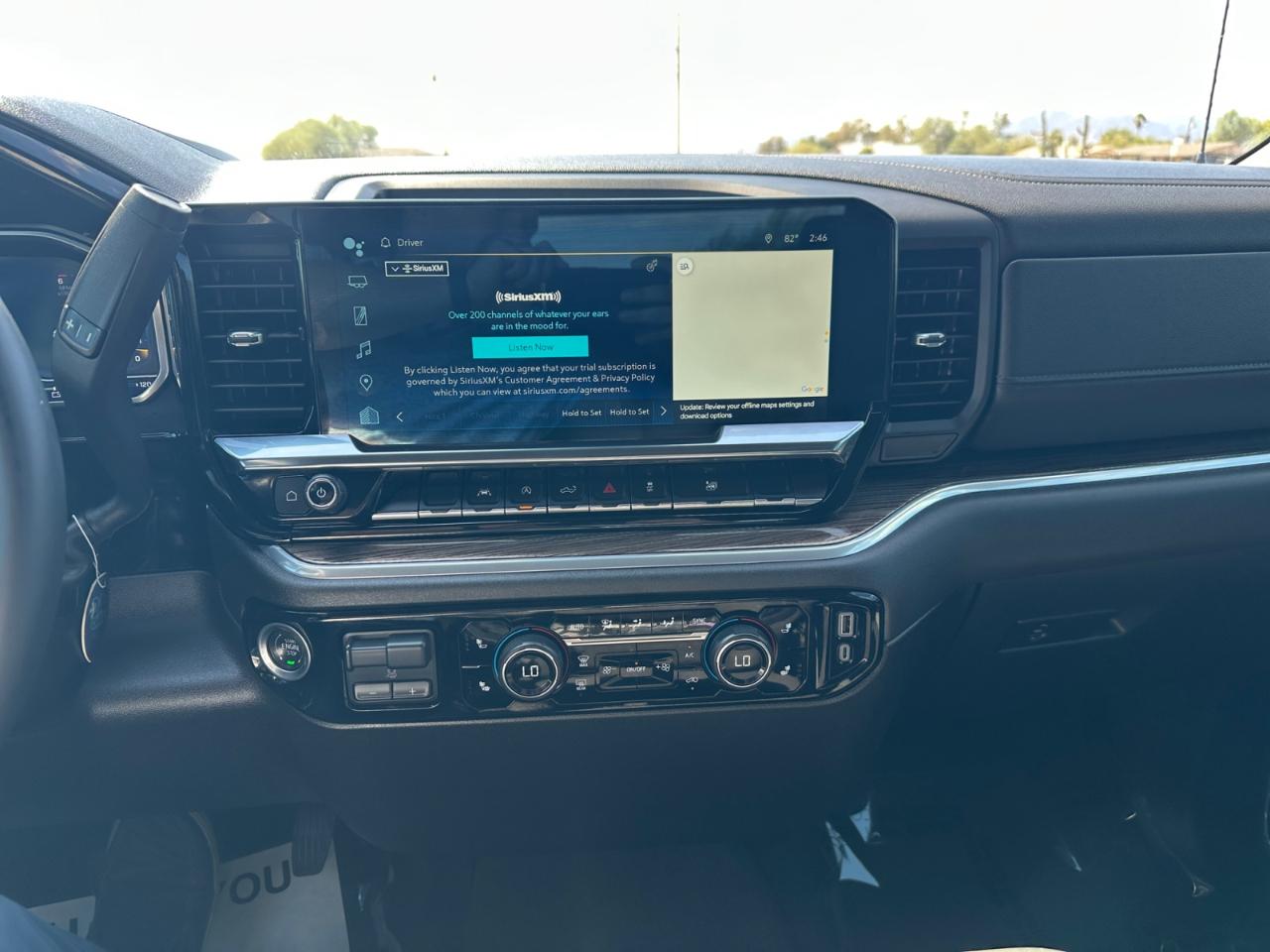 Chevrolet Silverado 1500 LT Crew Cab 4WD 2024