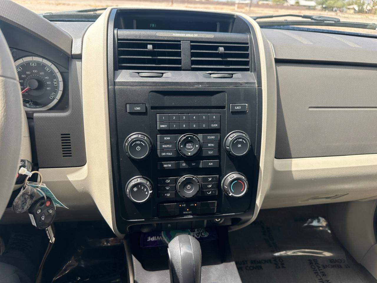 Ford Escape XLS 4D SUV FWD 2008